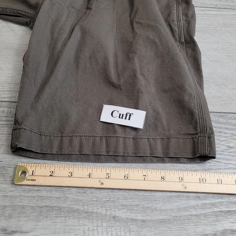 Carhartt Shorts Men 34 (36x10) Relaxed Fit Olive Green Canvas Workwear NWOT